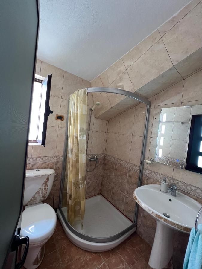 Villa Sokoli, Enjoy Sunset At This Spacious Apartment Tirana Exterior foto